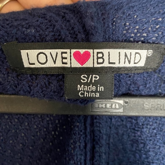 Love Blind Navy Light Weight Sweater Size Small - Picture 4 of 6